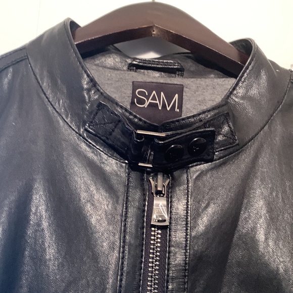 SAM. Leather jacket used couple of times looks like new size L beautiful leather - Picture 5 of 16
